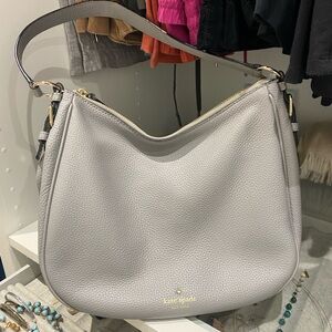 KATE SPADE ♠️ grey leather shoulder bag, preowned but in very good condition.